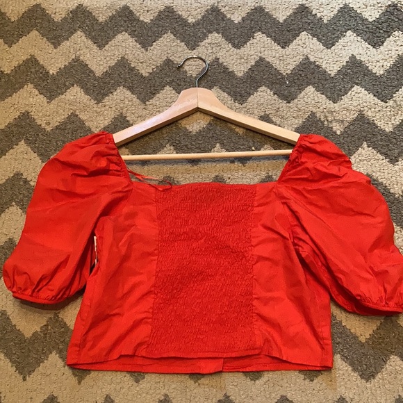 Banana Republic Red Puff Sleeve Blouse - Picture 4 of 6